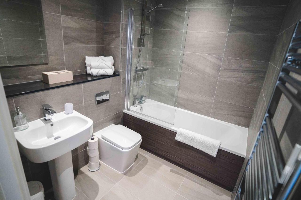 שפילד Modern Apartment - City Centre - Free Wi-Fi - New מראה חיצוני תמונה