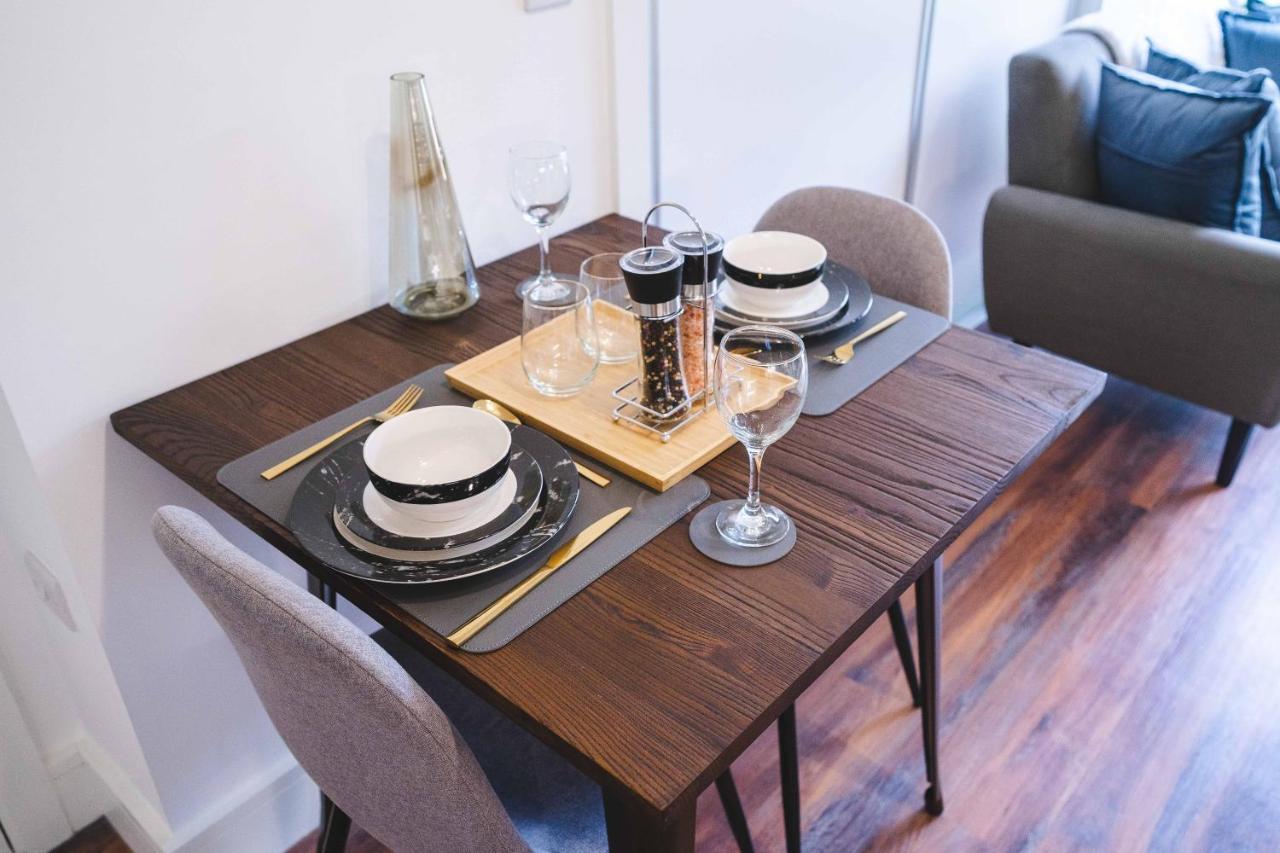 שפילד Modern Apartment - City Centre - Free Wi-Fi - New מראה חיצוני תמונה